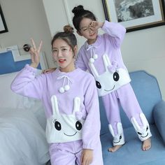 match outfiting Long Sleeve Pajama Sets For Fall, Long Sleeve Pajama Party Sets For Fall, Pink Long Sleeve Matching Set Sleepwear, Cute Long Sleeve Sets For Winter, Cute Long Sleeve Winter Sets, Long Sleeve Bedtime Sets For Fall, Cozy Winter Sleepover Sets, Fall Bedtime Sets With Long Sleeves, Long Sleeve Cartoon Print Sleepwear For Loungewear