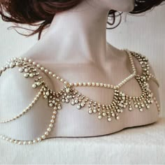 Beautiful Pearl And Rhinestone Shoulder Necklace. I Bought This New For My Wedding But Ended Up Wearing Something Else So Never Been Worn. Body Chain Wedding Dress, Shoulder Necklace Wedding Dress, Shoulder Chain Dress, House Martell Jewelry, Shoulder Necklace Wedding, Bridal Shoulder Jewelry, 1700s Necklace, Sweetheart Neckline Jewelry, Pearl Draping