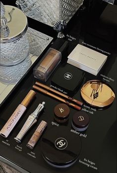 Benefit Concealer, Chanel Skincare, Black Saffron, Fancy Cosmetics, Dark Luxury, Frida Aasen, Chanel Eyewear, Trajes Kylie Jenner, Beauty Bible