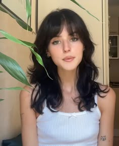 Long Thick Bangs, Haircut Ideas With Fringe, Haircuts For Thick Wavy Hair Medium With Bangs, Octopus Haircut With Bangs, Layers With Bangs Wavy Hair, Brown Hair Bangs Aesthetic, Armpit Length Hair With Bangs, Soft Textured Bangs, Wolf It With Bangs