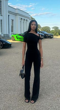 Baddie Outfits Casual Black Women, Unique Rave Outfits, Outfits Professional, Please Follow Me, Mode Inspo, Rave Outfits, Classy Women