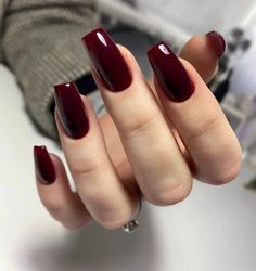 Fancy Manicure, Maroon Nails, Red Acrylic Nails, Spring Nail Designs, Red Nail, Spring Nail, Classy Nails, Bling Nails, Short Acrylic Nails