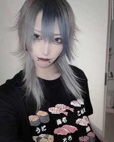 Visual Kei Fashion, Alt Hair, Anime Haircut, Asian Short Hair, Dyed Hair Inspiration, Hair Inspiration Short, Japanese Hairstyle