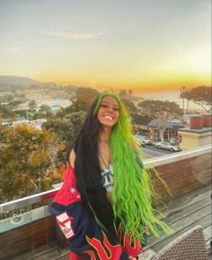 Long Black And Green Hair, Beasteater Makeup, Half Black Half Green Hair, Like Green Hair, Green Hair Aesthetic, Arctic Fox Dye, Black And Green Hair, Creative Hair Color