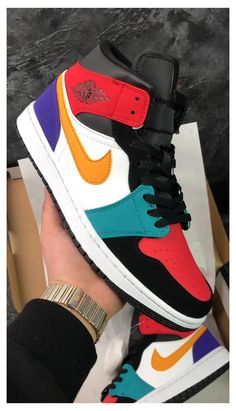 Jordan 1 Mid Multicolor, Kasut Nike, Celana Jogger Wanita, Basketball Jordan, Air Jordan Basketball Shoes, Red Basketball Shoes, Black Basketball Shoes, Basket Style