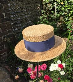 Vintage Ridgmont Make School Boater Straw Hat with Blue Trim - 53cm The hat can be perched on a larger head size (I can perch it comfortably on my 56.5cm head) This is a traditional stiff boater hat.  High quality Ridgmont hat brand. The straw is in remarkably good condition considering its age and use. Natural imperfections in the straw with small breaks on the edge of the brim consistent with age and use.  Owner's name on headband.  Stains and light fraying on the green ribbon, with stains to the headband and lining consistent with age and use.  Natural imperfections in the straw with small breaks consistent with age and use.  Please check your head measurement before you buy! If you need advice on how best to measure your head, please get in touch. Shipping:  I combine postage. I post U Spring Adjustable Fit Flat Brim Hat, Spring Straw Hat With Adjustable Fit And Flat Brim, Summer Flat Cap For Outdoor, Adjustable Flat Cap Hats For Summer, Summer Outdoor Flat Cap, Spring Hat With Adjustable Fit And Short Brim, Spring Beach Flat Cap, Spring Short Brim Hat With Adjustable Fit, Kentucky Derby Short Brim Top Hat