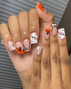 Get spooky and stylish with our handmade Halloween press-on nails! Each set is custom-designed with intricate, hauntingly beautiful details that capture the spirit of the season. Choose from eerie spider webs, creepy ghosts, witches, pumpkins, and more, all available in a range of nail shapes and sizes to fit your unique style. These durable, reusable nails are easy to apply and remove, perfect for adding a touch of Halloween flair to any outfit. Whether you're dressing up for a party or want a Halloween Short Nail Designs Simple, October Nail Designs Fall Short, Short Spooky Nail Designs, Spooky Sets Nails, Short Nails October, Halloween Short Acrylic Nails, Halloween Short Nails Ideas, Halloween Duck Nails, Short October Nails