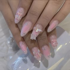 Cotteque Nails, Babydoll Nails, Nail Charm Ideas, Decora Nails, Bow Nail Designs, Bow Nail, Gel Nails Diy, Grunge Nails, Summery Nails