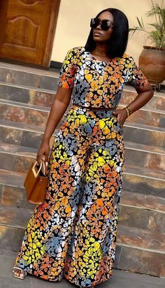 Simple Dress Styles, African Fabric Dress, Modest Dresses Fashion, 2piece Outfits, African Print Dress Ankara, Best African Dresses, African Print Dress Designs, African Inspired Clothing, African Fashion Traditional