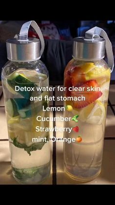 #detoxdrink #clearskin Healthy Water Recipes, Detox Water For Clear Skin, Fedtforbrændende Mad, Makanan Rendah Kalori, Healthy Water Drinks, Resep Smoothie, Easy Healthy Smoothies, Resep Diet, Healthy Water