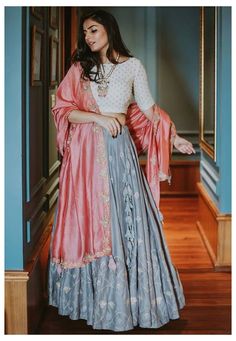 Lehnga Color Combination, Lehenga Designs Color Combinations, Lehnga Designs Color Combinations, Choli Color Combinations, Beautiful Lehengas, Lehenga Color Combinations, Long Skirt And Top, Beautiful Lehenga