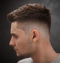 50 Cool High and Tight Haircuts For Men (2021 Gallery) - Hairmanz Hair Plait, Plait Styles, Updo Easy, Hairstyles Anime, Haircut Selfie, Photo Hijab