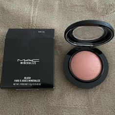 Brand New! Shade: Warm Soul Mac Mineralize Blush, Blush Color, Blush Makeup, Flash Sale, Makeup Products, Womens Makeup, Flash, Blush, Mac