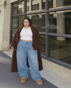 Large brown teddy coat , basic blue jeans, whits crop too, gold accessories, brown uggs   #winteroutfit #coat #basicstyle   Ig: @meghanqmai Outfits With Brown Uggs, Brown Teddy Coat Outfit, Teddy Coat Outfit, Brown Uggs, Basic Fit, Basic Fits, Teddy Coat, Coat Outfits, The Outfit