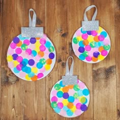 paper plate christmas ornaments with glitter on them