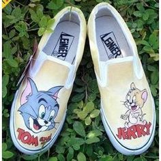 Tom Y, Drawing Shoes, Tom Y Jerry, Shoes Art, Custom Nike Shoes, Shoes Drawing, Custom Nike