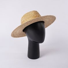 100% Straw Hat Size: 56-58 cm Jazz Style Adjustable Flat Cap Hats For Summer, Casual Flat Cap For Summer, Casual Summer Flat Cap, Fitted Flat Cap For Summer, Classic Wide Brim Top Hat For Spring, Adjustable Flat Cap For Beach, Spring Beach Flat Cap, Classic Wide Brim Top Hat For The Beach, Casual Flat Cap Straw Hat For Summer