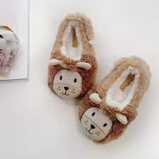 Cute Kids Lion Slippers Fuzzy Closed Back Animal Shoes Nap Pod, Slippers For Kids, Bunny Slippers, Animal Shoes, Animal Slippers, Comfy Slippers, Cute Plushies, Kawaii Plushies, Cute Sloth