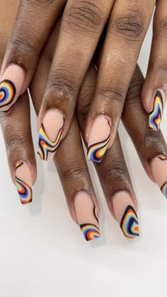 Nail Art Designs Trippy, Graphic Nail Art Designs, Funky Abstract Nails, Abstract Pride Nails, Phycadelic Nail Art, Intense Nail Art, Graphic Nails Designs, Summer Edgy Nails, Cute Trippy Nails