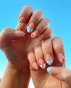 28 Patriotic 4th Of July Nails To Complete Your Party Look Patriotic Nails Design, Patriotic Nails, 4th Of July Nails, Simple Gel Nails, Summery Nails, Classy Acrylic Nails, July Nails, Cute Gel Nails, Short Acrylic Nails Designs