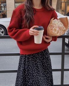 Korean Christmas Outfit, Cozy Christmas Outfit, Christmas Fashion Outfits, Christmas Outfit Inspiration, Outfit Choices, Christmas Outfit Ideas, Outfit Looks, Christmas Outfits Women, Christmas Party Outfits