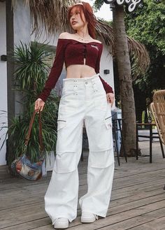 Brand: other/otherAge: 18-24 years oldSize: S M LStyle: StreetStreets: European and AmericanWomen's trouser waist height: natural waistPopular elements: AsymmetryColor classification: whiteSKU: BZ22D842-1PTYear Season: Spring 2023Clothing style details: pocketsTrouser length: Long pantsWomen's pants type: wide-leg pantsMaterial composition: 100% of cotton White Cargo Pocket Trousers, White Cargo Pants With Cargo Pockets, White Cotton Pants With Cargo Pockets, White Baggy Full-length Parachute Pants, White Wide Leg Cargo Pants With Pockets, White Straight Leg Pants For Fall, Trendy White Pants With Pockets, White Cargo Bottoms, Baggy White Bottoms For Fall