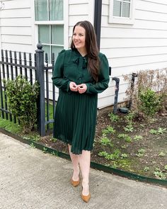 dark green work dress | wedding guest dress | Houston Fashion Blog Lady in Violet Green Work Dress, Flowy Long Sleeve Dress, Instagram Popular, Oversized Grey Sweater, Dress Wedding Guest, Long Sleeve Dresses, Open Knit Cardigan, Work Dress