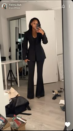 Business Meeting Outfit Black Women, All Black Lawyer Outfit, Business Formal Suits For Women, Court Wear For Women, Work Dresses Black Women, Corporate Fashion Black Women, Black Business Professional Outfits, Lawyer Attire Women, Professional Black Women Work Outfits