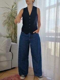 Vintage navy blue suit vest.  80's wool dark blue vest size S. Measurements lying flat: Bust: 43 cm /17" Length: 56 cm / 22" Very good condition Navy Sleeveless Vest For Fall, Blue Suit Vest, Blue Vest, Navy Blue Suit, Blue Vests, Vest Outfits, Suit Vest, Blue Suit, Womens Vest