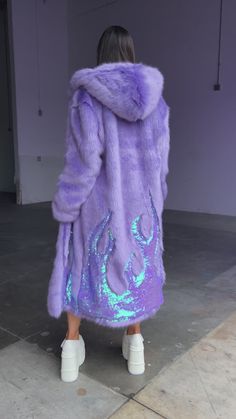 Rave Babe Outfits, Flame Outfit, Bright Outfit Ideas, Purple Fur Coat, Space Island, Kitty Cheshire, Purple Clothes, Rave Bottoms, Festival Coats