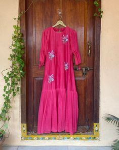 Organic chanderi dress usa /pink vintage cotton silk sleeve dress / dress with hand embroidery /Hanloom dresses / voggish /chanderi cotton dress /soft handmade cotton dress / summer dress / pink thread embroidery dress        Looking for a perfect dress that's unique , soft and easy to carry !! yess, You are at the right place. we carry such versatile pieces of hand made dresses that really let you stand out in any occassion !!      featuring this beautiful super soft pure handmade mul chanderi cotton dress in pink color ( can be customized in any color) with thread embroidery at the body all over with multi color as shown !! A very comfortable, beautiful yet stylish and super comfy !! Ready to ship to USA !! Can be customized in colors and patterns, sizes !! this current pictures are in p Mul Cotton Dresses, Handloom Dress, Silk Dress Pink, Pink Embroidered Dress, Chanderi Dress, Summer Dress Pink, Dress Usa, Cotton Silk Dress, Dresses Cotton