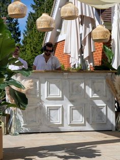 DJ behind Florence style booth at St Tropez themed event. Club Dj Booth, Unique Bar Ideas, Wedding Dj Booth, Dj Console, Dj Room