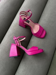 Genuine Leather Sandals, Block Heel Shoes, Open Toe Silhouette, Bright Pink Pumps, Summer Shoes, Wedding Shoes, Dress Pumps Express captivating confidence while you are wearing your Miley bright pink open toe genuine leather shoes. With 9 cm (3,54 in) block heel and 2 cm (0,78 in) platform, these high quality leather pumps will definitely add beauty to your style and are perfect for any occasion.   PRODUCT INFORMATION  * High quality genuine leather upper * Leather lining * Adjustable buckle clo Chic Pink Block Heels With 4-inch Heel, Pink Sandals With 4-inch Heel For Evening, Pink Ankle Strap Wedding Shoes With 4-inch Heel, Pink Closed Toe Wedding Shoes With 4-inch Heel, Summer Party Wedding Shoes With Sculpted Heel, Spring Wedding Shoes With Platform And Open Heel, Party Block Heels With Heel Strap And Square Toe, Pink Block Heels For Summer Party, Pink 4-inch Heel Block Heels For Formal Occasions