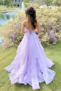 Silueta: una línea
Cintura: Natural
Longitud de la manga: sin mangas
Color mostrado: púrpura/rosa
Sujetador integrado: sí Tulle Long Prom Dress, Purple Evening Dress, Prom Dresses Long Pink, Winter Formal Dresses, Pink Evening Dress, Backless Evening Dress, Spaghetti Strap Prom Dress, Dress Idea, Pink Formal Dresses