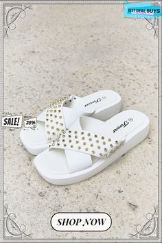 Give Me A Reason Platform Sandals Cross Strap Sandals, White Studs, Style Casual Chic, Slippers Pattern, Latest Shoe Trends, Strap Design, Cross Straps, Strap Sandals, Platform Sandals