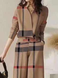 Urban Sweater, Urban Shirt, Plaid Cardigan, Winter Plaid, Striped Jacket, Plaid Fashion, Elegant Shirt, Long Sleeve Plaid, Plaid Pants