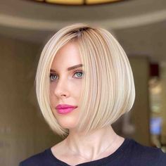 50 Trendiest Short Bob Haircuts Hairstyle Medium Length, Chic Bob Hairstyles, Fat Face Haircuts, Hairstyles For Fat Faces, Pixie Haircut Ideas, Short Undercut, Haircut Images, Short Blonde Bobs, Hair Styles For Round Faces