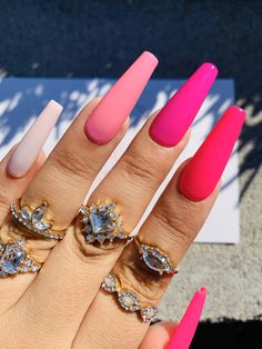 Pink Nails Pastel, Nails Pastel Pink, Ongles Rose Pastel, Nails And Rings, Nails Hot Pink, Monochrome Nails, Pastel Pink Nails, Pink Monochrome, Nails Pastel