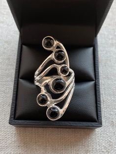 Absolutely gorgeous sterling statement ring  Handcrafted with beautiful onyx gemstones Approximately 38mm in length  Fabulous ring for any finger  Brand new My Best Friend's Birthday, Lovely Ring, Domed Ring, Love Ring, Amethyst Ring, Cleaning Jewelry, Statement Ring, Beautiful Rings, Sterling Silver Jewelry