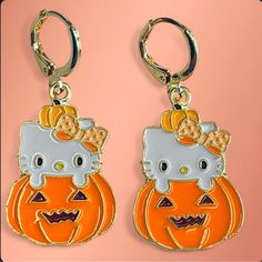 Drop 1.25 Inch Width .75 Inches Gold Toned 12mm Hoops White Cat Framed In Gold Sku:E195 #Halloween #Cats #Ghosts #Pumpkin#Trendy #Costume Kitty Cat Pumpkin, Earrings Hello Kitty, Hello Kitty Cat, Hello Kitty Earrings, Halloween Cats, Cat Frame, Kids Accessories Jewelry, Cat Pumpkin, Halloween Earrings