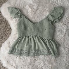 Never Worn But Without Tags Babydoll Top, Hollister Tops, Hollister, Baby Dolls, Womens Tops, Tags, Green, Women Shopping, Color