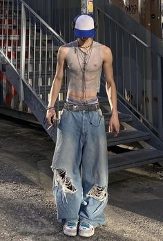 D Squared Menswear, Beyonce Concert Mens Outfit, Tactical Streetwear Fashion, Male Model Outfits Runway, Mens Hippy Fashion, Y2k Pose Men, Male Kpop Idol Stage Outfits, 90s Club Fashion Men, Y2k Fashion Inspo Outfits Men