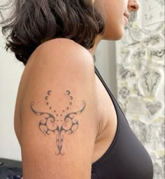 Mommy Tattoos, Dot Tattoos, Gaming Tattoo, Spine Tattoo, Dainty Tattoos, Baby Tattoos, Aesthetic Tattoo, Dope Tattoos, Little Tattoos