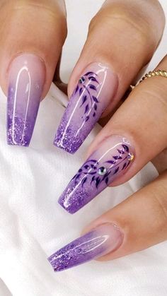 Purple And White Nails, Purple Nail Art Designs, Purple Ombre Nails, Purple Glitter Nails, Purple Nail Art, Purple Acrylic Nails, Purple Nail Designs