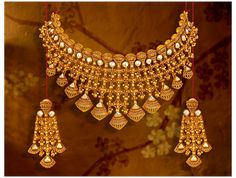 Tanishq Bridal Jewellery, Engagement Ring Non Traditional, Tanishq Jewellery, Necklace Women Gold, Women Gold Chain, Gold Bridal Jewelry, Bridal Jewellery Inspiration, Gold Bridal Necklace