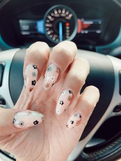 Boho Wedding Nail Ideas, September Halloween Nails, Floral Nail Tips, Spring Luminary Nails, Luminary Nails Spring, Black Spring Nail Designs, Fall Nails 2023 Almond Shape, Small Flower Nail Art, Floral Fall Nails