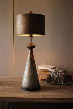 Kalalou Table Lamp With Metal Bases And Shade Farmhouse Style Lighting Fixtures, Farmhouse Style Lighting, Rustic Table Lamps, Rustic Lamps, Farmhouse Lighting, Country Style Homes, Rustic Living Room, Decor Guide, Country House Decor