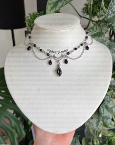 Gothic Homemade Jewelry, Goth Handmade Jewelry, Edgy Beaded Jewelry, Whimsy Goth Jewelry, Goth Necklace Diy, Goth Beaded Necklace, Goth Beaded Jewelry, Gothic Beaded Necklace, Goth Jewelry Diy