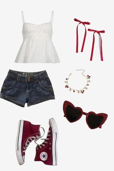 Downtown Summer Outfits, Summer Downtown Outfits, Downtown Girl Summer Outfits, Downtown Girl Summer, Lana Del Rey Concert Outfit, Denim Shorts Outfit Summer, Lana Del Rey Concert, Concert Outfit Inspo, Shoe Hacks