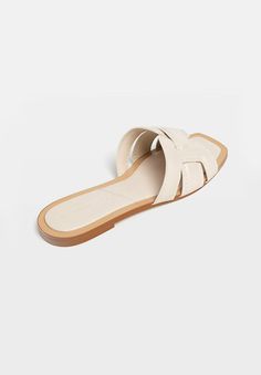 Stradivarius FLAT STRAPPY - Mules - white Strappy Mules, Sandals, Gifts, White